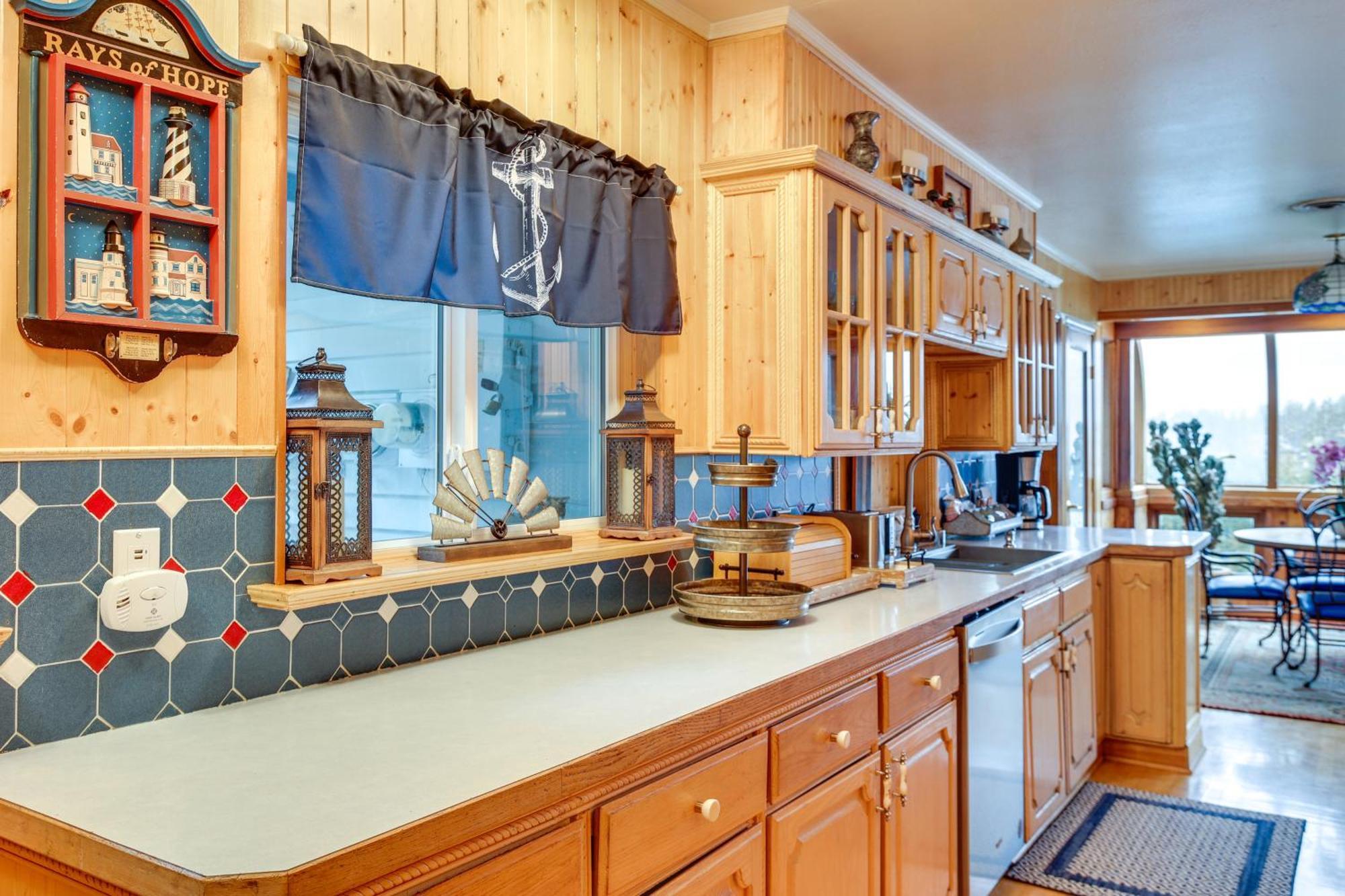 Tacoma Home On Steilacoom Lake With Dock! Ngoại thất bức ảnh