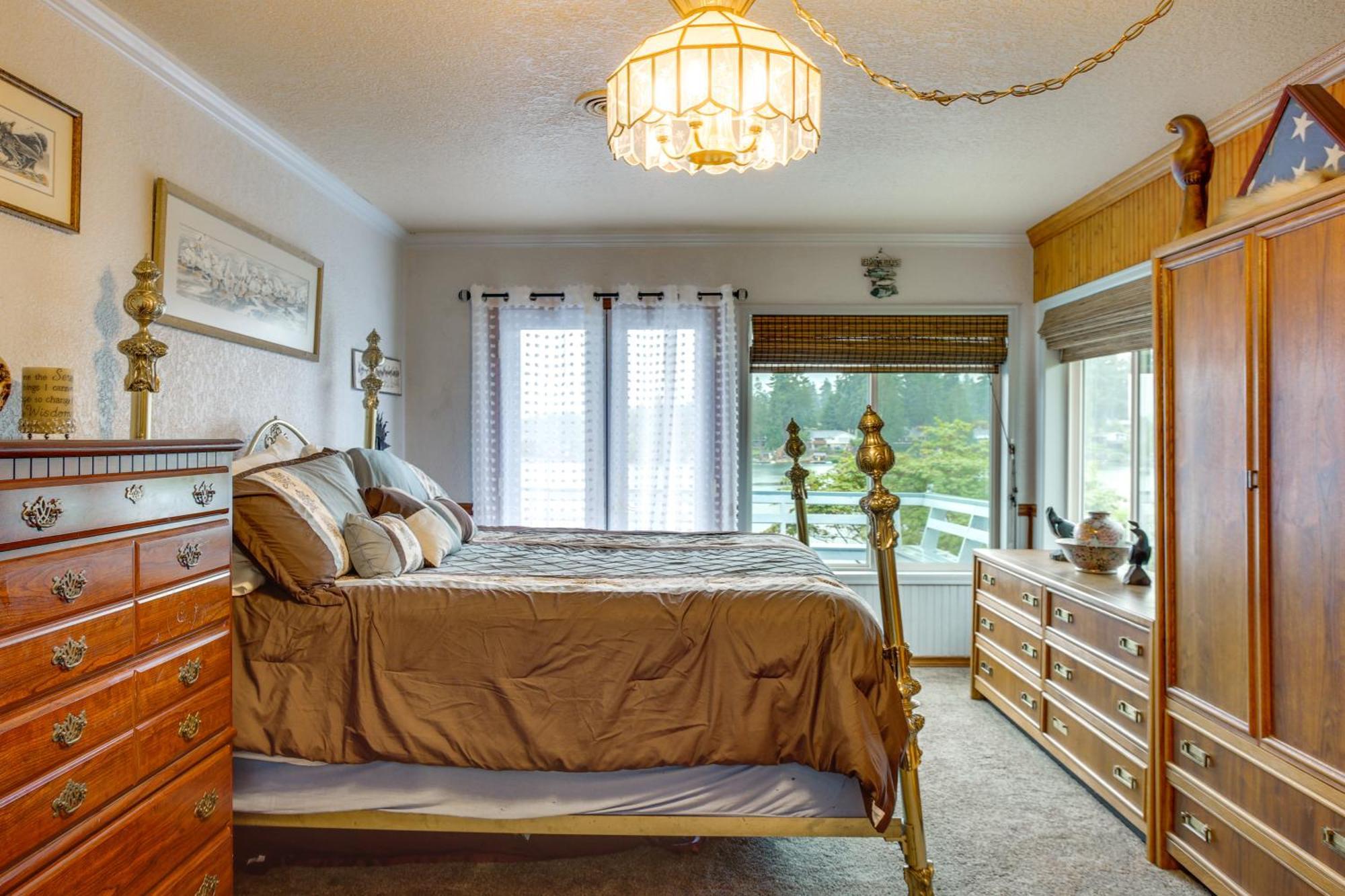 Tacoma Home On Steilacoom Lake With Dock! Ngoại thất bức ảnh
